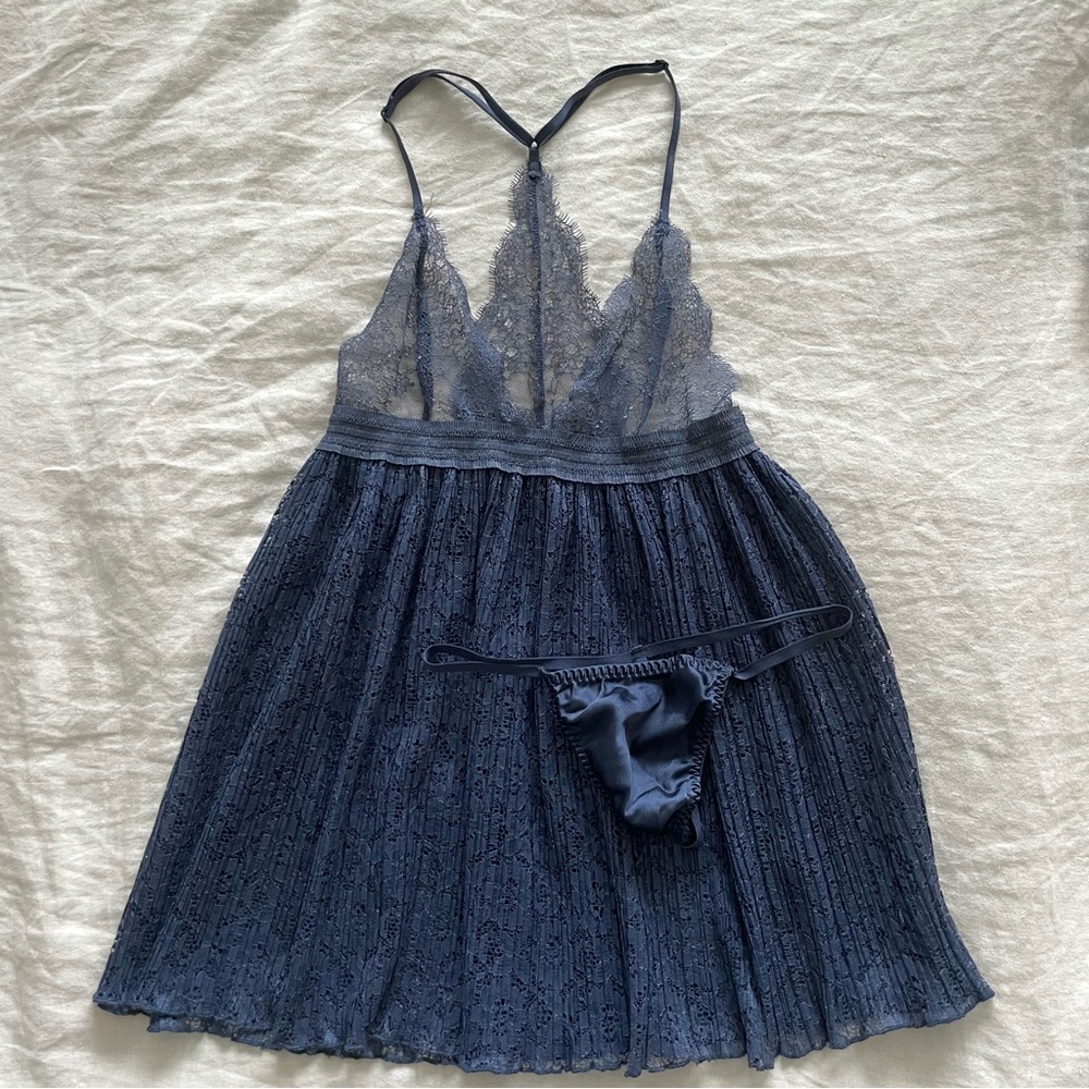 Dainty Babydoll Victoria secret Lingerie Set XS